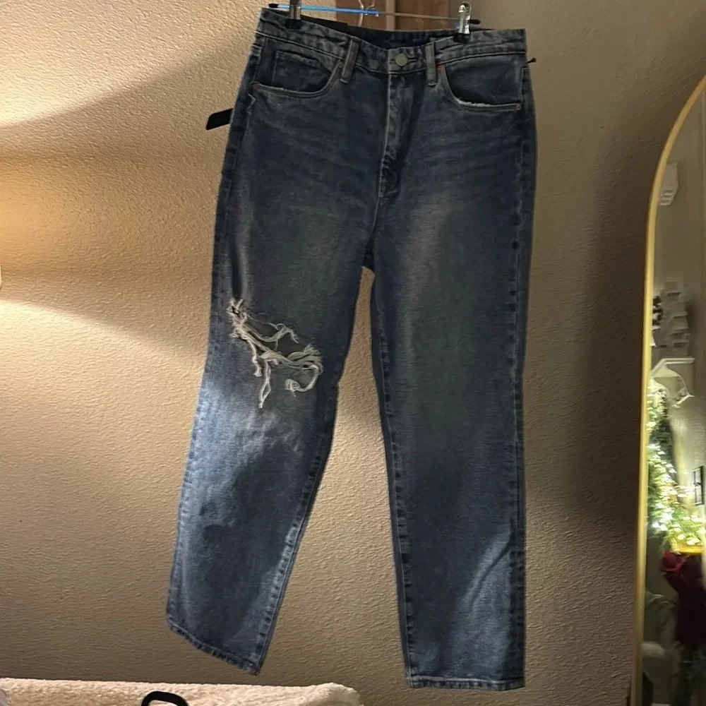 NWT BLANKNYC Relaxed High Rise Straight Leg Rip Loose Fit Jeans - Picture 7 of 7
